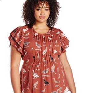 Melissa McCarthy ruffle sleeve top 2x